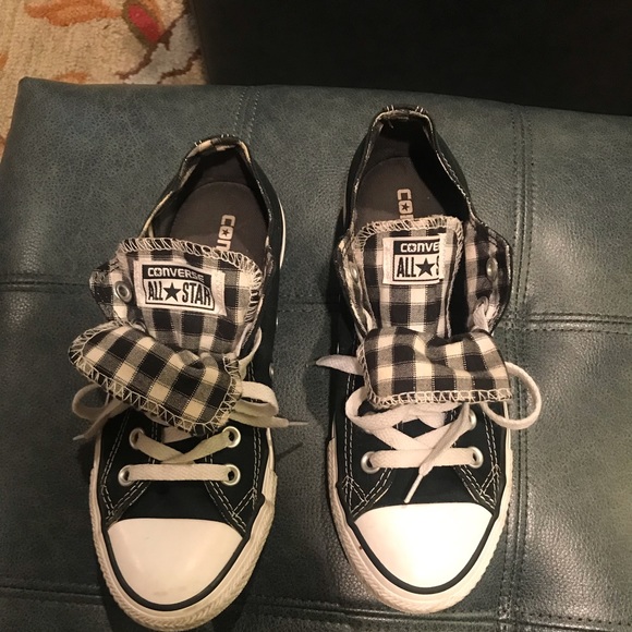 Women All Star Converse Size7 - Picture 5 of 6